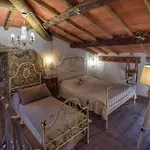 La Casina Del Prete * Caprese Michelangelo
