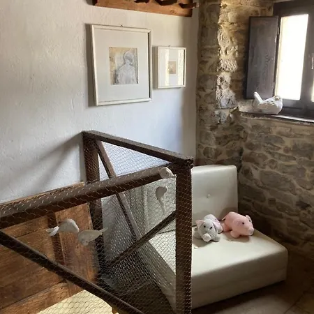 La Casina Del Prete * Caprese Michelangelo