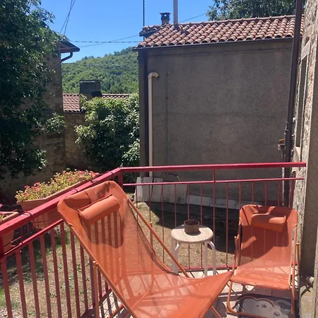 La Casina Del Prete * Caprese Michelangelo