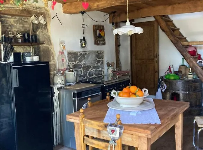 La Casina Del Prete * Caprese Michelangelo